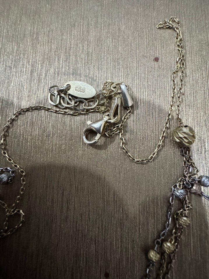 Uzun Altın Boncuklu Minimalist Kadın Kolye - Görsel 3