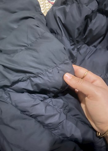 Siyah Kapüşonlu Erkek nıke Mont - Görsel 9