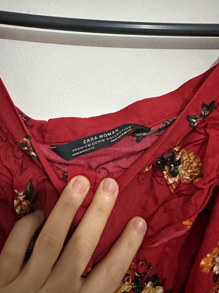 Kırmızı Çiçek Desenli Bohem Midi Elbise - Görsel 3