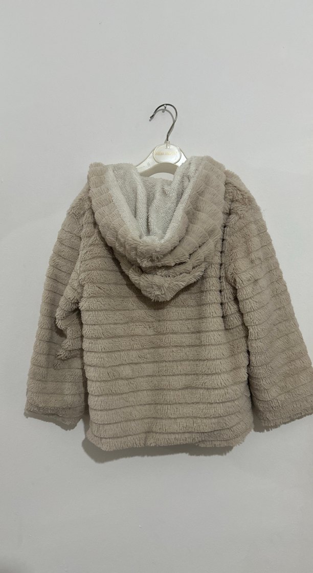 Kapüşonlu Bej Kürk Detaylı Kız Çocuk Ceketi - Görsel 4