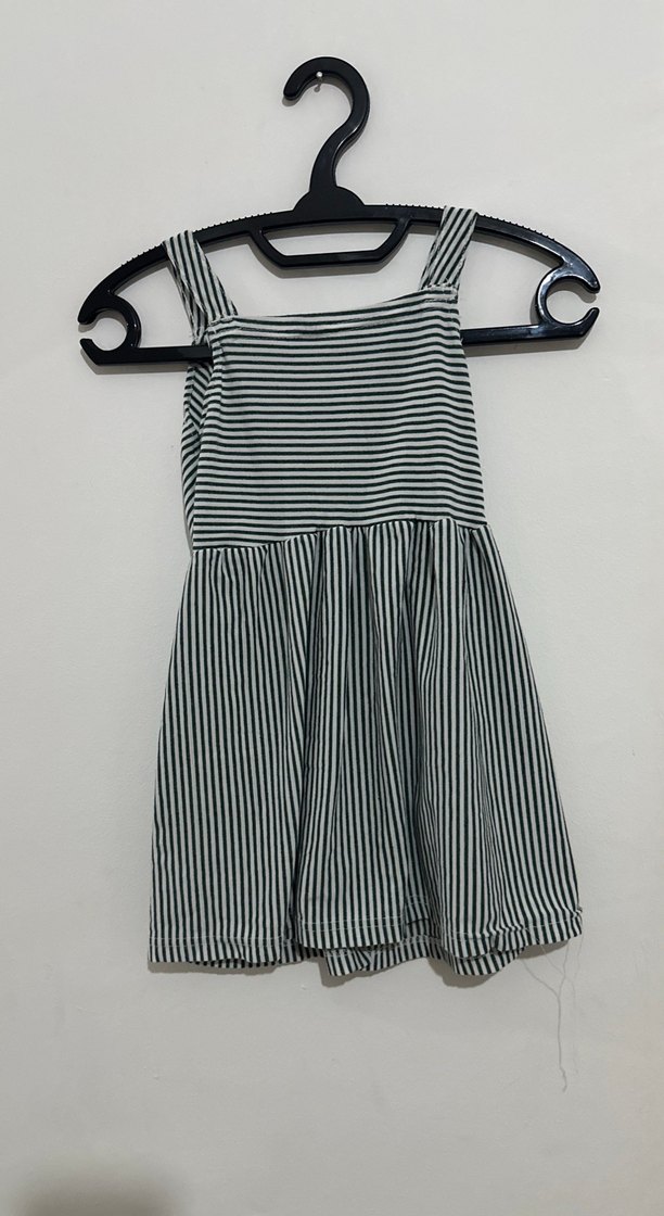 Çizgili Düğmeli Kız Elbisesi - Görsel 4