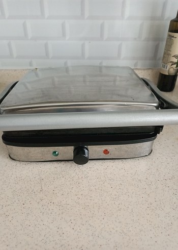 Gri Tost ve Sandviç Makinesi - Görsel 2