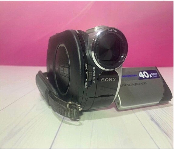 SONY VİDEO KAMERA DCR-DVD 106E +ÇANTA