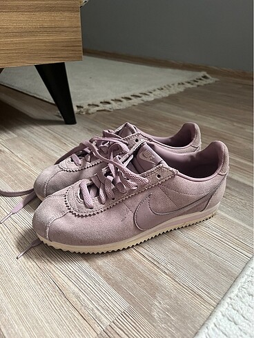 38 Beden Nike spor ayakkabı