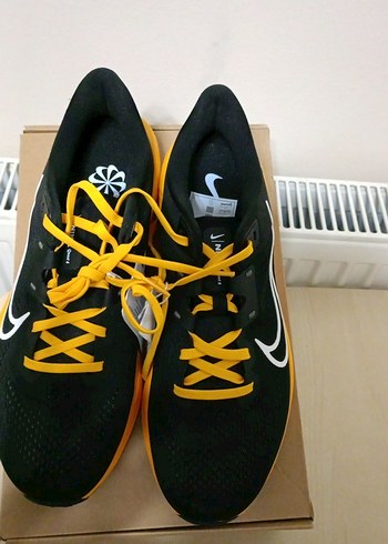 Sarı Bağcıklı Erkek Koşu Ayakkabısı - Görsel 3