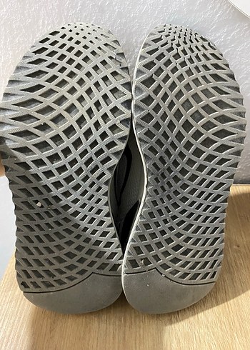 37 Beden Nike Kadın Gri Spor Ayakkabı
