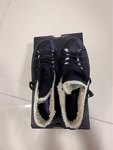 Converse Converse deri bot