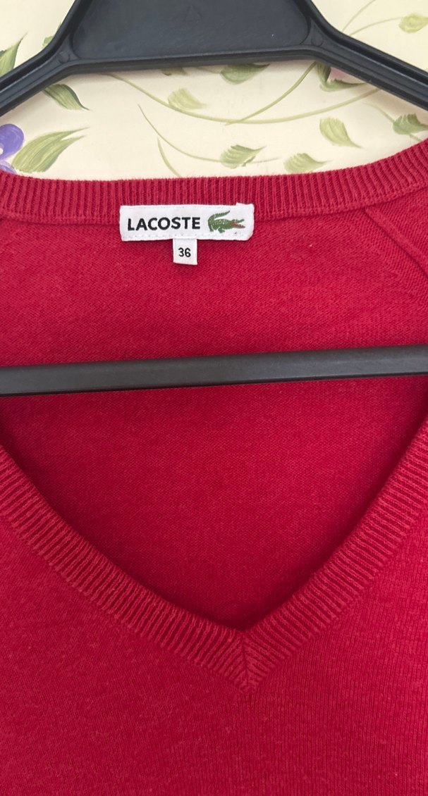 Kirmizi V Yakalı Kadın Triko lacoste - Görsel 3