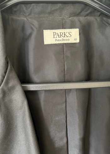 Kadın Siyah Düğmeli Midi Trençkot - Görsel 6