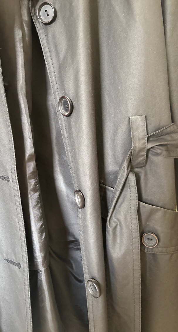 Kadın Siyah Düğmeli Midi Trençkot - Görsel 4