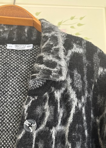 Kürk Detaylı Gri Leopar Desenli Kadın Hırka - Görsel 7