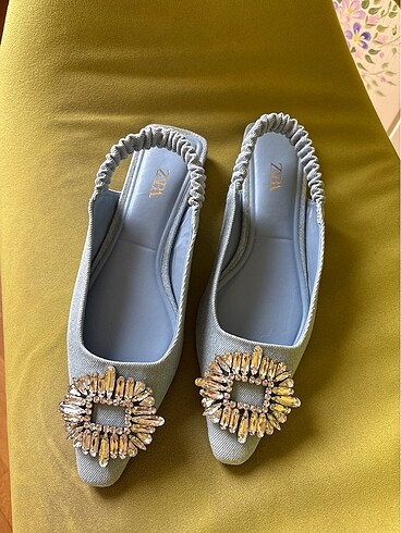 Zara YENİ TASLİ BABET