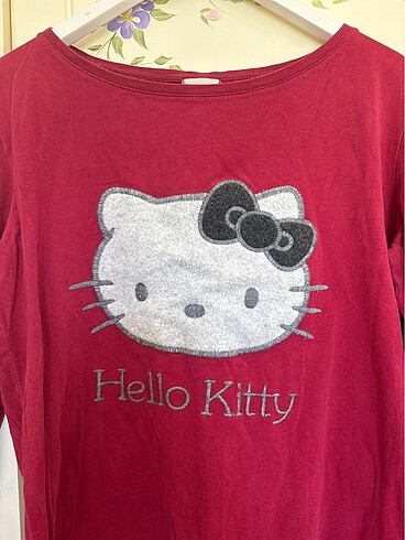 s Beden Oysho hello kitty