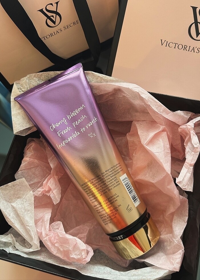 Victoria secret vücut losyonu - Görsel 2