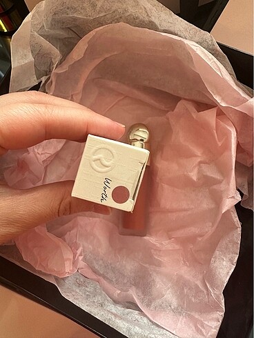 Rare beauty allık - Görsel 2