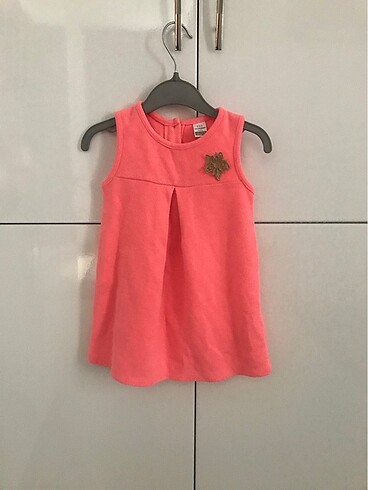 Kız bebek elbisesi