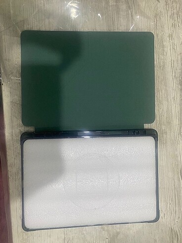 Beden Renk Tablet kılıfı sıfır