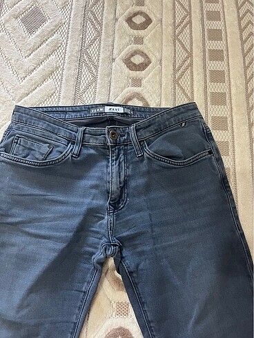 32 Beden Mavi erkek pantalonu