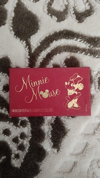 Minnie mouse highlighter ve blus 