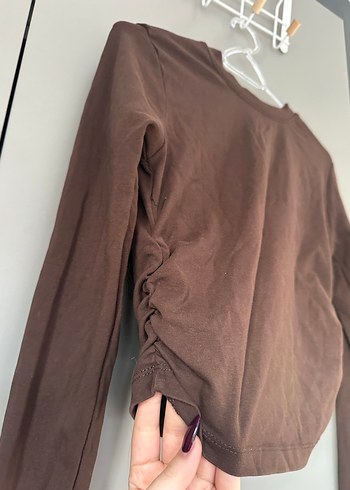 Kahve büzgülü kazak - Görsel 2