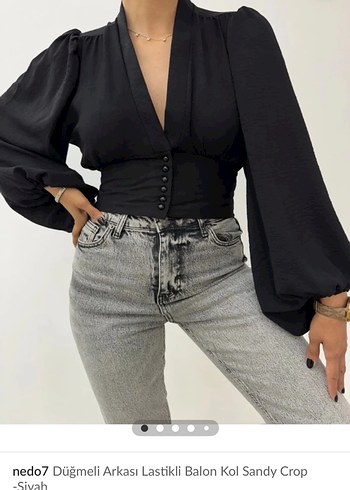 Siyah Düğmeli V Yaka Uzun Kollu Bluz - Görsel 2