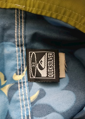 Lacivert Çiçek Desenli Kemerli Erkek Şort - Görsel 9