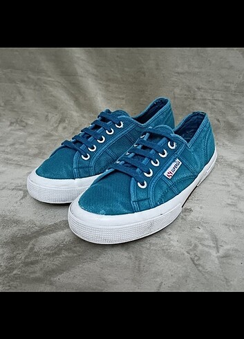 38 Beden Superga Sneaker