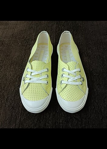 37 Beden sarı Renk Roxy Sneaker