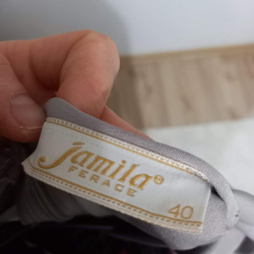 Uzun Kollu Siyah Nakışlı Gotik Kadın Elbisesi - Görsel 5