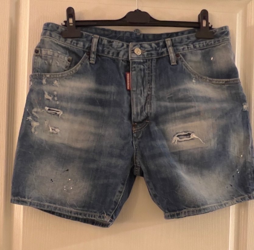 Dsquared2 Mavi Yırtıklı Denim Şort - Görsel 3