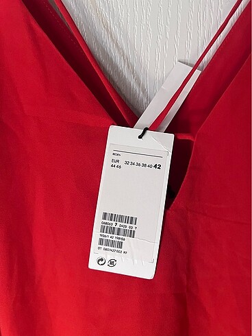 42 Beden kırmızı Renk H&M Kırmızı Askılı Üst