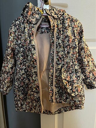 H&M 18/24 ay yağmurluk
