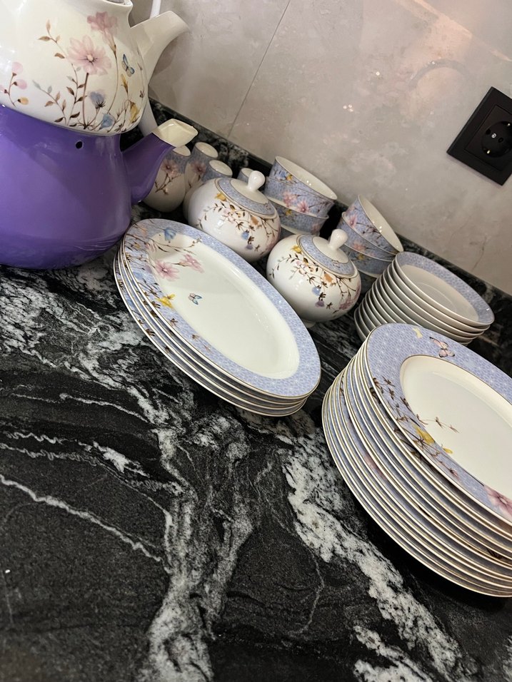 Mor Çiçek Desenli Pastel Sofra Takımı 12 kişiliktir - Görsel 2