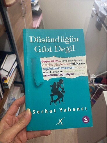 Serhat yabancı kitap