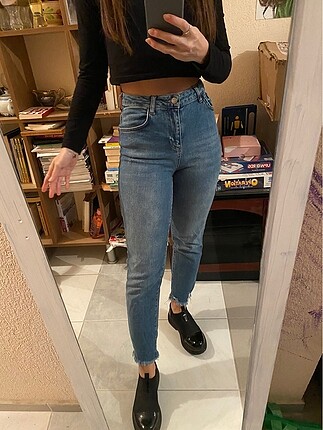 Mom jeans