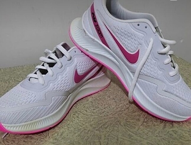 Nike Ayakkabı