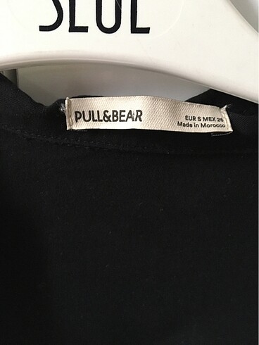 Pull and Bear Pull and Bear