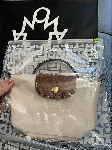 Longchamp