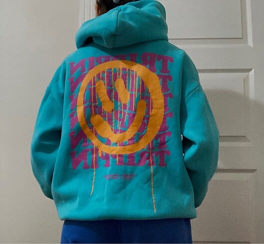xs Beden açık mavi şapkalı sweatshirt desenli