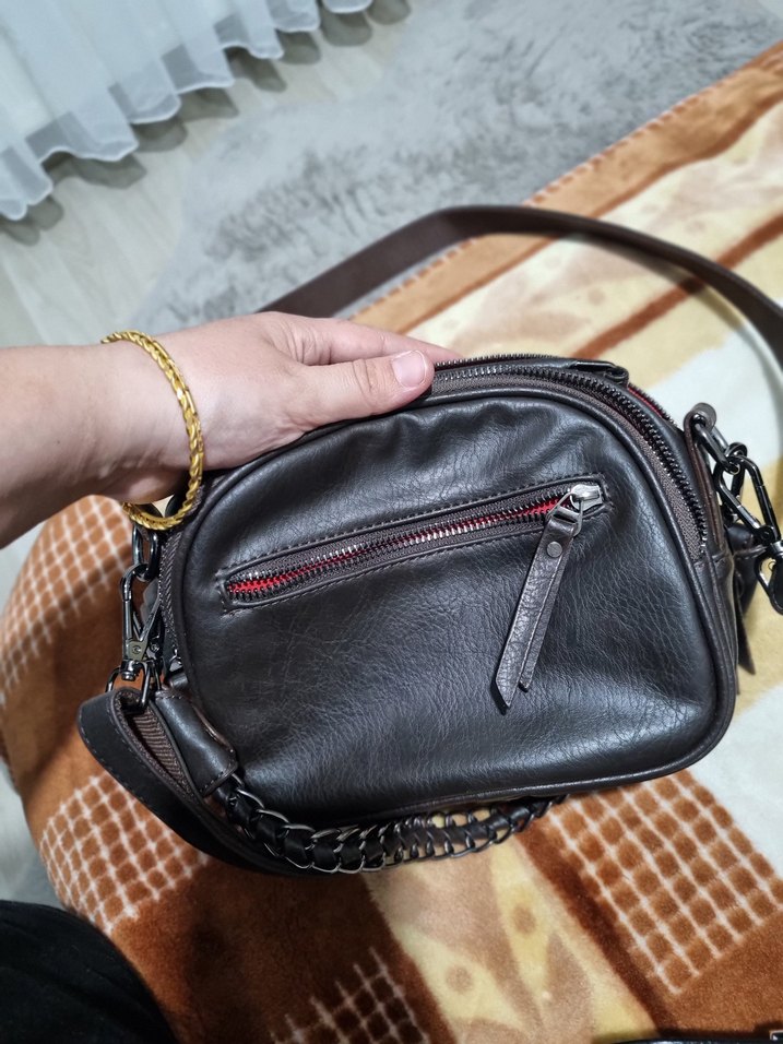 Omuz Çantası - Görsel 2