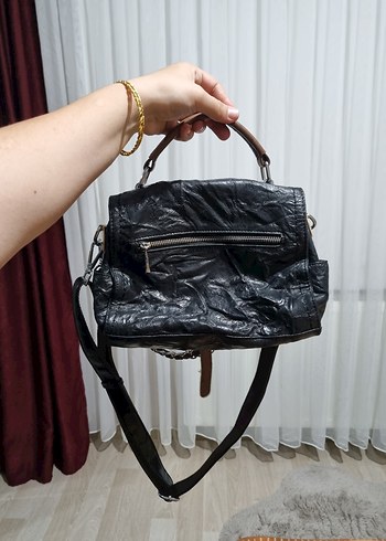 Zincir Detaylı Siyah  Çanta - Görsel 2