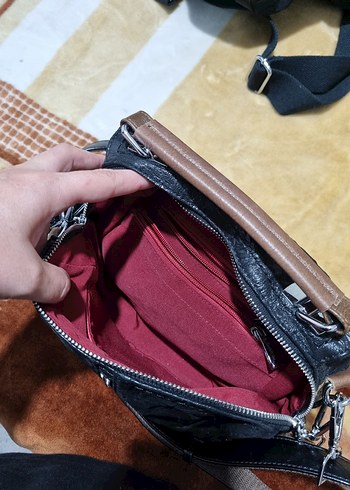 Zincir Detaylı Siyah  Çanta - Görsel 4