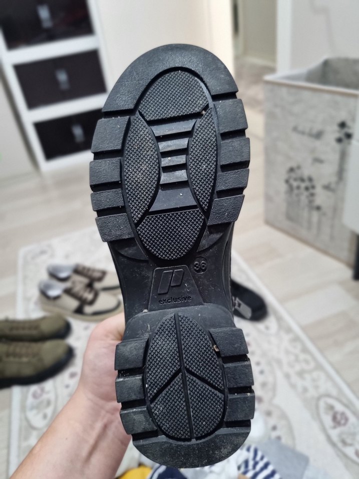 Kadın Sneaker Bot - Görsel 3