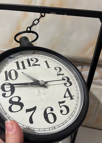  Beden siyah Renk Askılı Duvar Saati