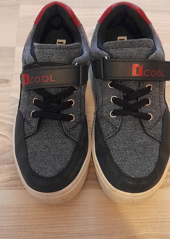 Gri Erkek Çocuk Spor Ayakkabı