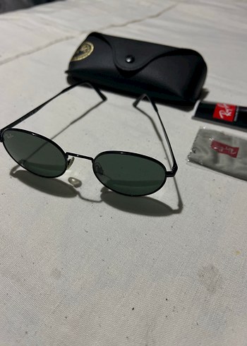 Beden Ray-Ban Siyah Yuvarlak Güneş Gözlüğü