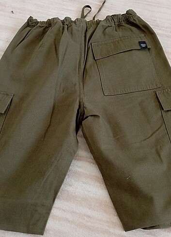 Pull and Bear Erkek kapri