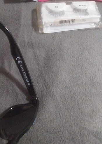 Detaylı Renkli çocuk Güneş Gözlüğü - Görsel 3