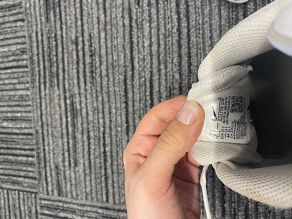 37 Beden Nike orijinal spor ayakkabı