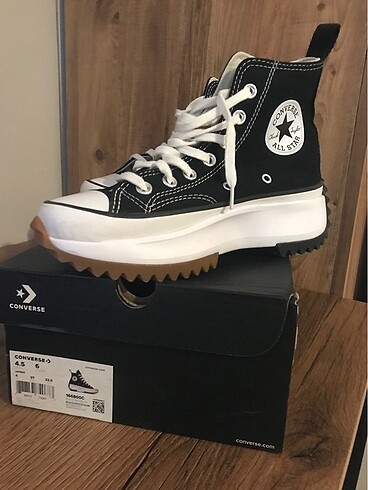 37 Beden Converse run star hike